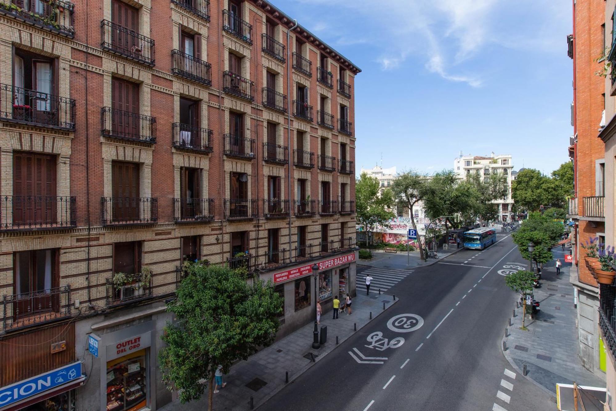 Apartamento Temporada Madrid Exterior foto